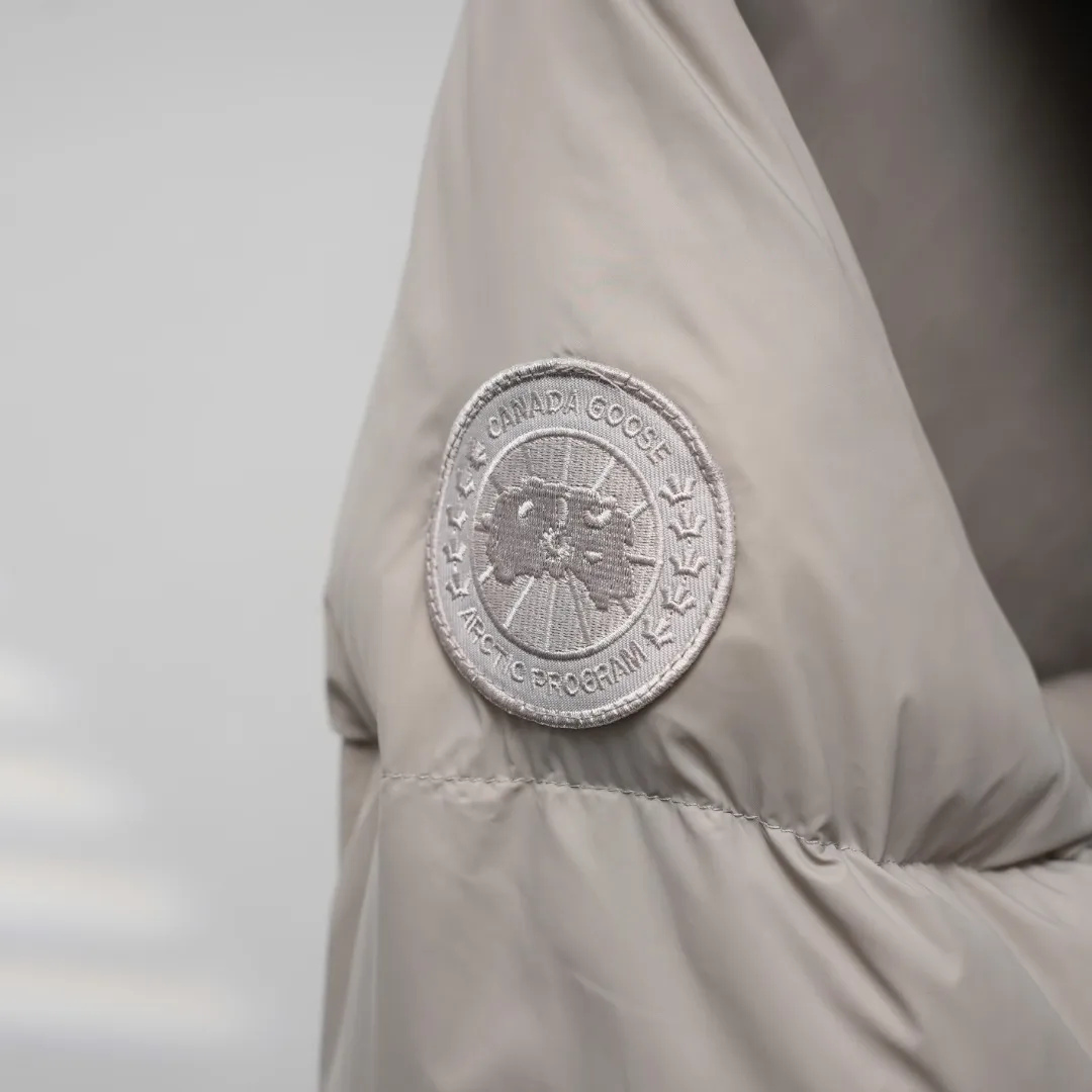 P1100 CANADA GOOSE丨Canada Goose 4829 Rhoda series hooded down jacket Color: Stone Gray Size: XS-L